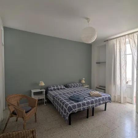 Casa Meligunis *